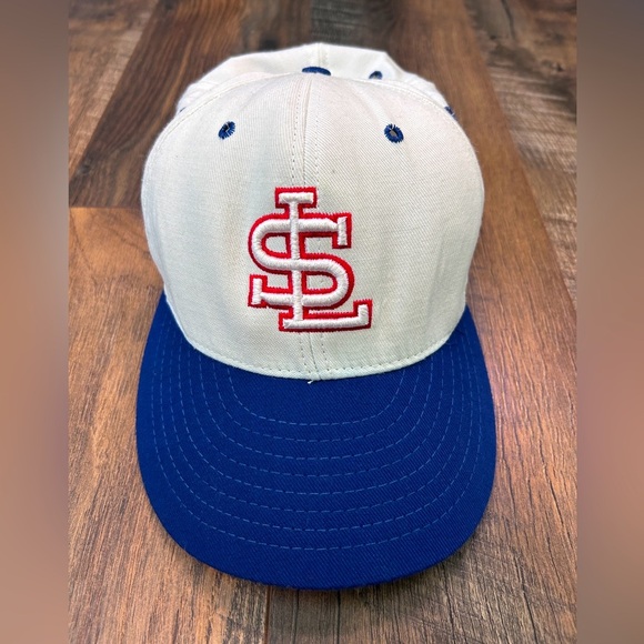 St Louis  Baseball Cap 7 1/4 Red White And Blue - Picture 1 of 8